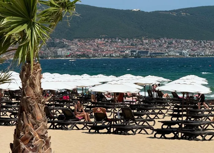 студия в болгарии * Slantschew brjag